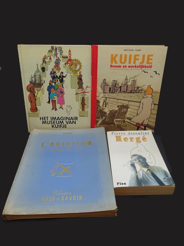 Lot 4 Kuifje boeken