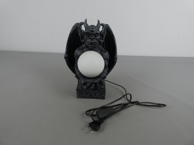 Gothic Gargoyle lamp