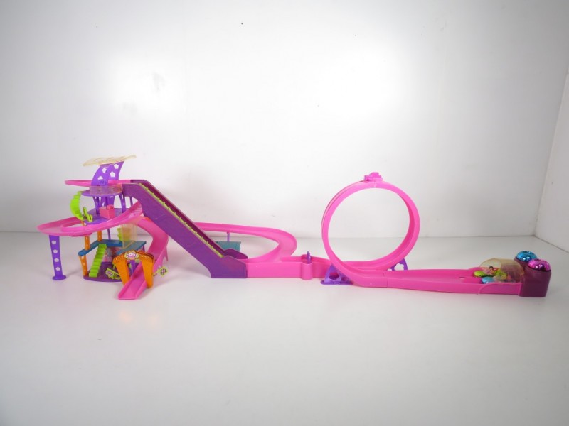 Polly pocket - Race to the mall