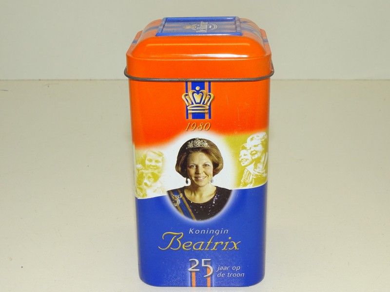 Oranje Feest Hagelslag, 25 Jaar Koningin Beatrix, 2005